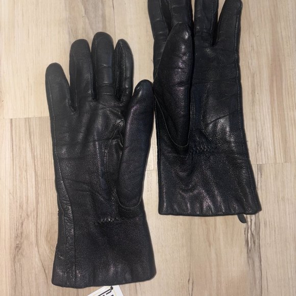 Vintage Prestige Black Genuine Leather Gloves with Stripe Detail - Picture 7 of 10
